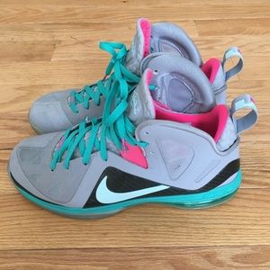 Lebron 9 south beach PE
